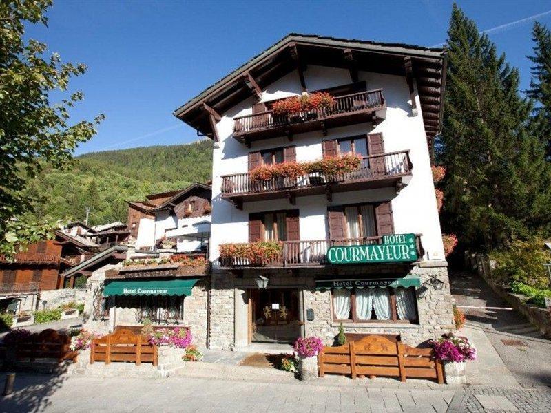 Hotel Courmayeur Exteriör bild